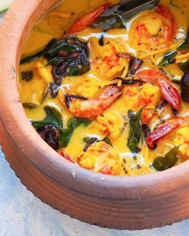 Mix Seafood in Coconut Curry.